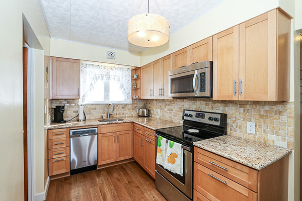 246-04 86th Ave, Bellerose 13 246-04 86th Ave, Bellerose 13