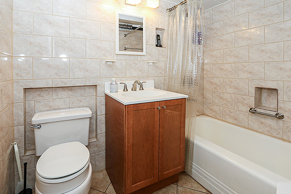 246-04 86th Ave, Bellerose 33 246-04 86th Ave, Bellerose 33